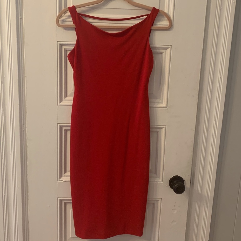 Laundry by Shelli Segal red dress